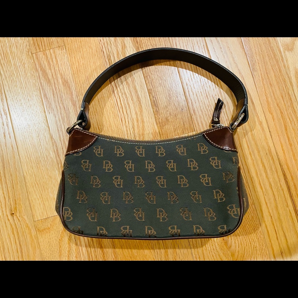 Dooney & Bourke bag